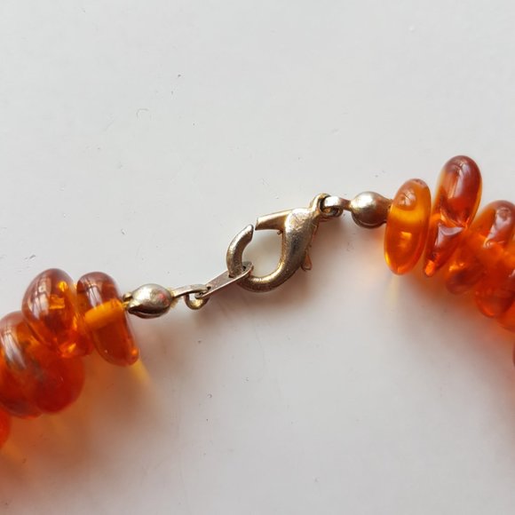 Vintage polished genuine AMBER chip necklace 21" 46 g lobster clasp - Picture 4 of 7